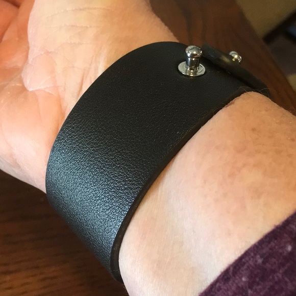 Statement Bracelet - Picture 2 of 6